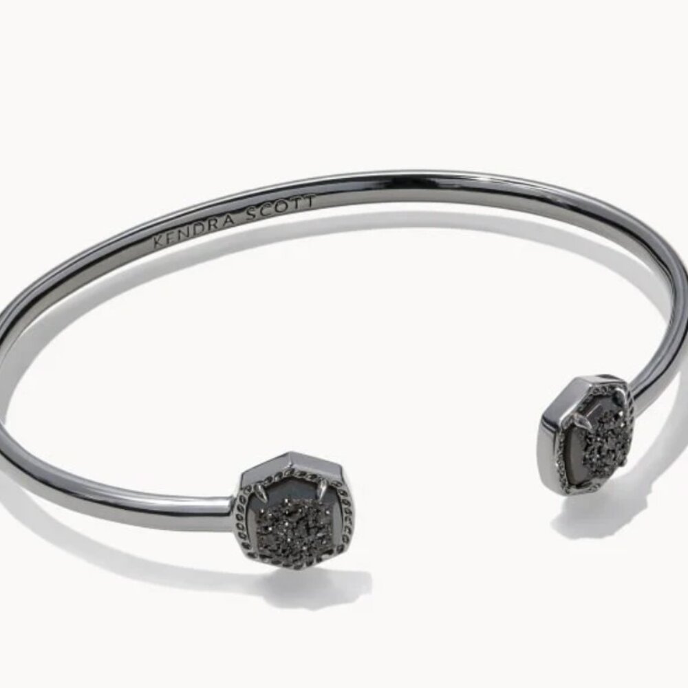 KENDRA SCOTT Davie Cuff Bracelet Gunmetal - Black Drusy